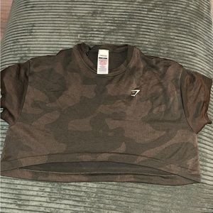 Small adapt camo seamles ribbed crop top